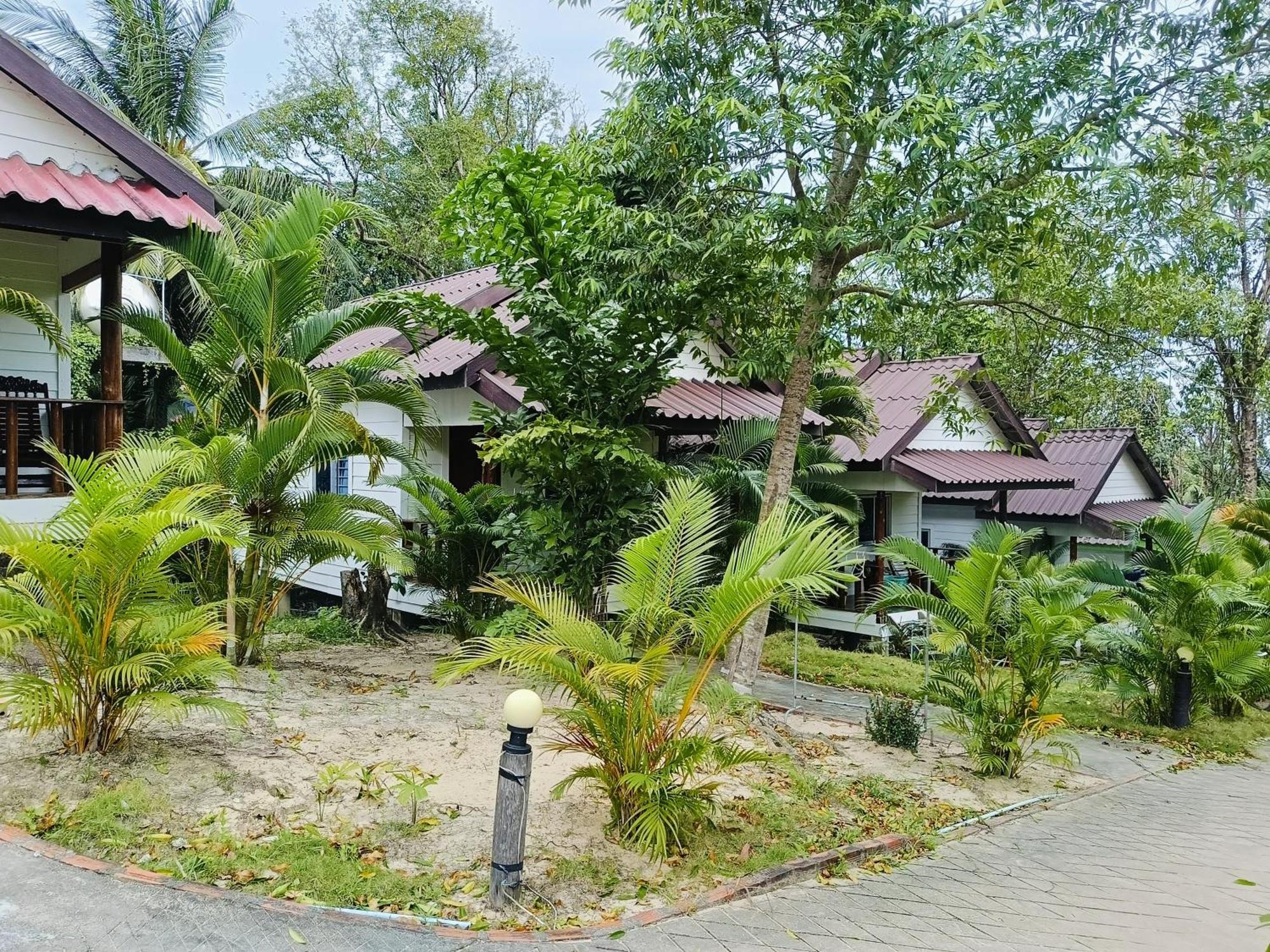 Bunnan Bungalows Derm Tkov Village Exterior photo